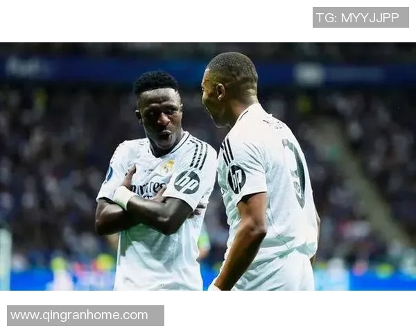 姆巴佩深夜社交媒体发声疑似回应转会传闻引发球迷热议 姆巴佩深夜社交媒体发声疑似回应转会传闻引发球迷热议