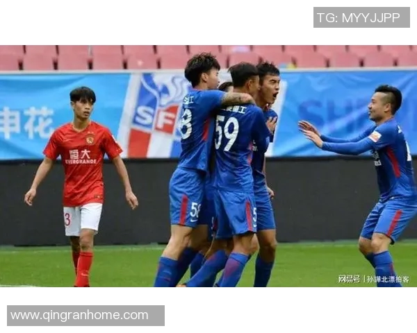 太阳队这一举动引发球迷热议 激烈讨论不断升级